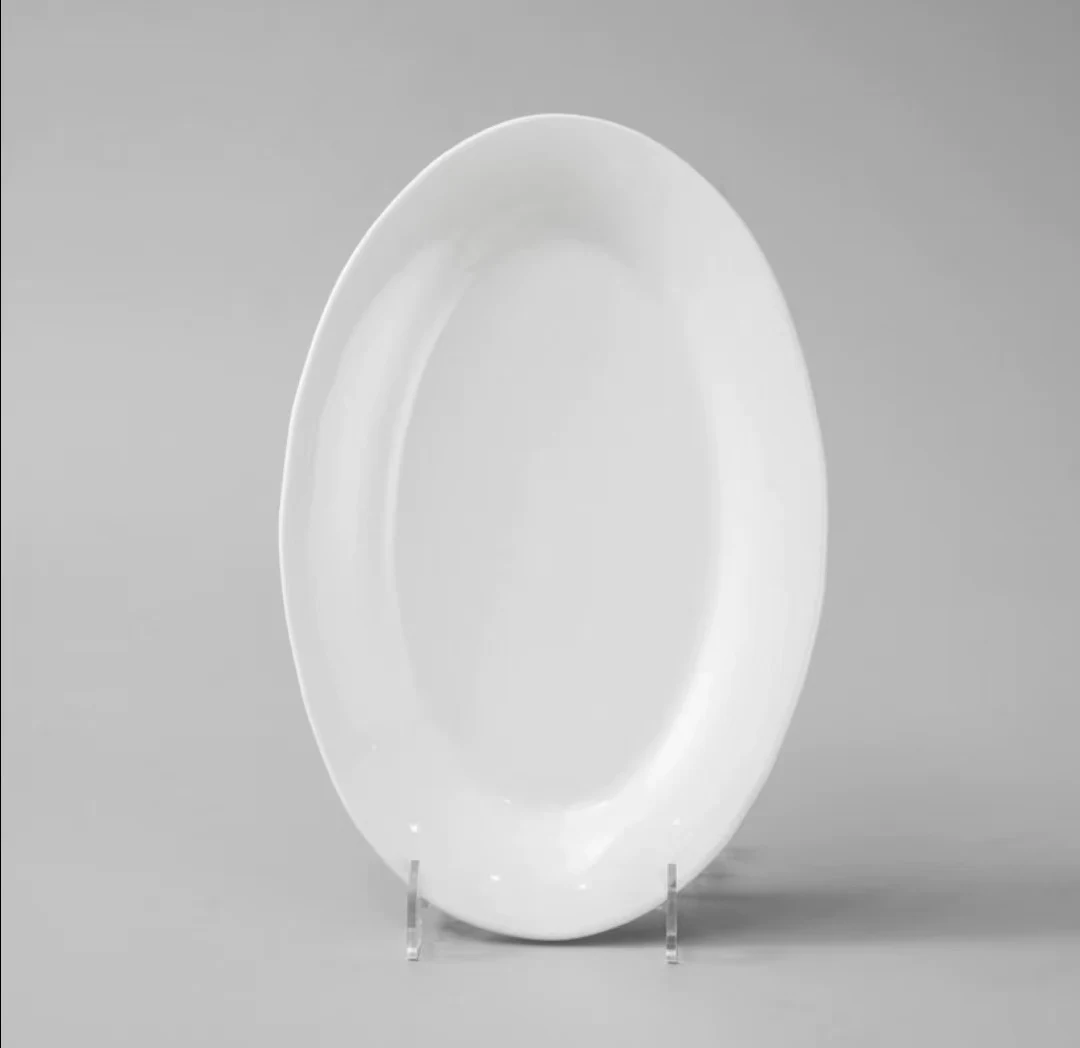 Sustainable Pure White Ceramic Rectangular Plate Europe-Style Fish Dish Glazed Rice Dish Technique