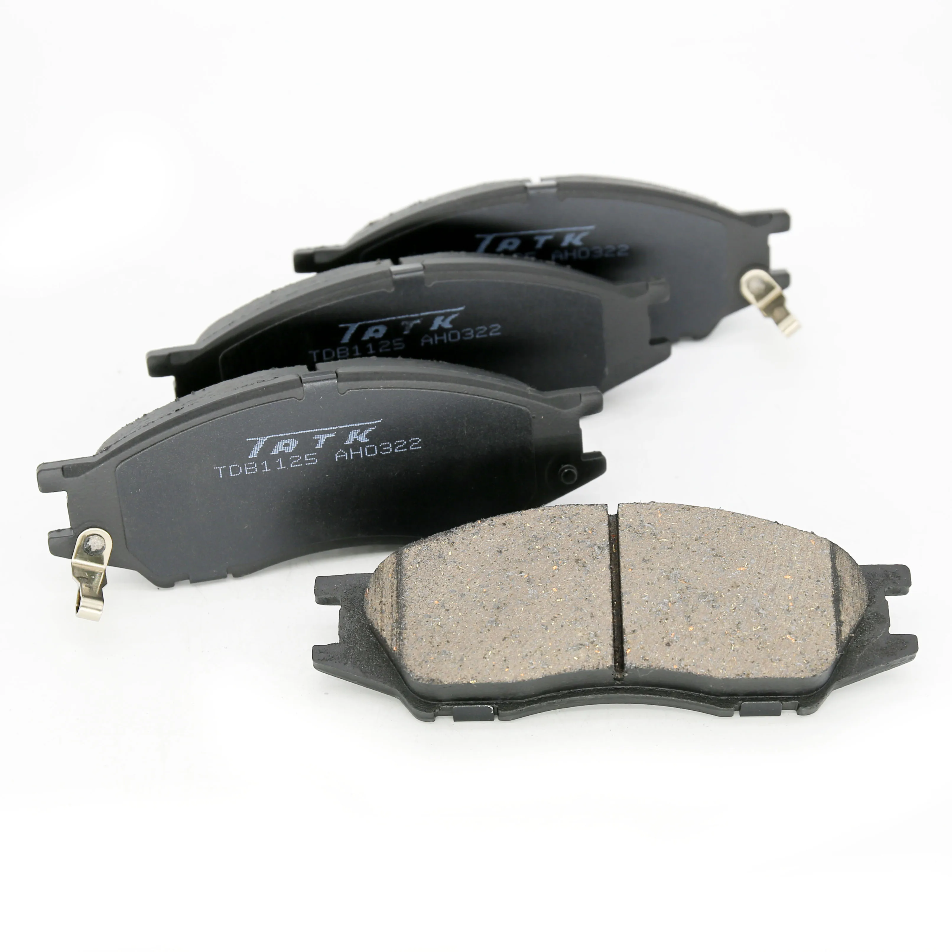 TATK Auto Semi Metal No Noise Front Disc Brake Pads For NISSAN Almera 2000 41060-6NOX1 1125 D653