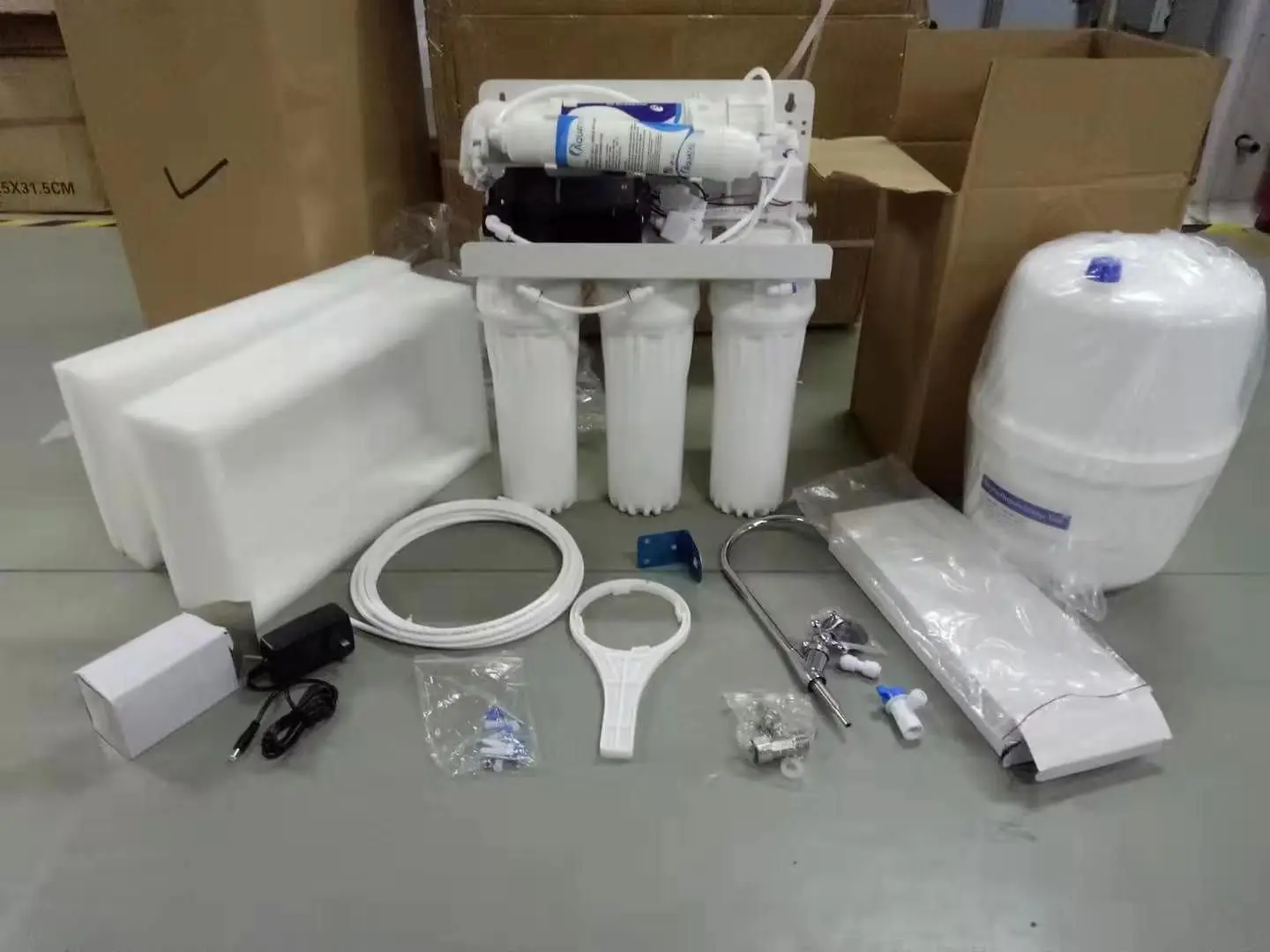 Customized 5-Stage Reverse Osmosis Drinking Water System Electric Under-Sink for Household Use