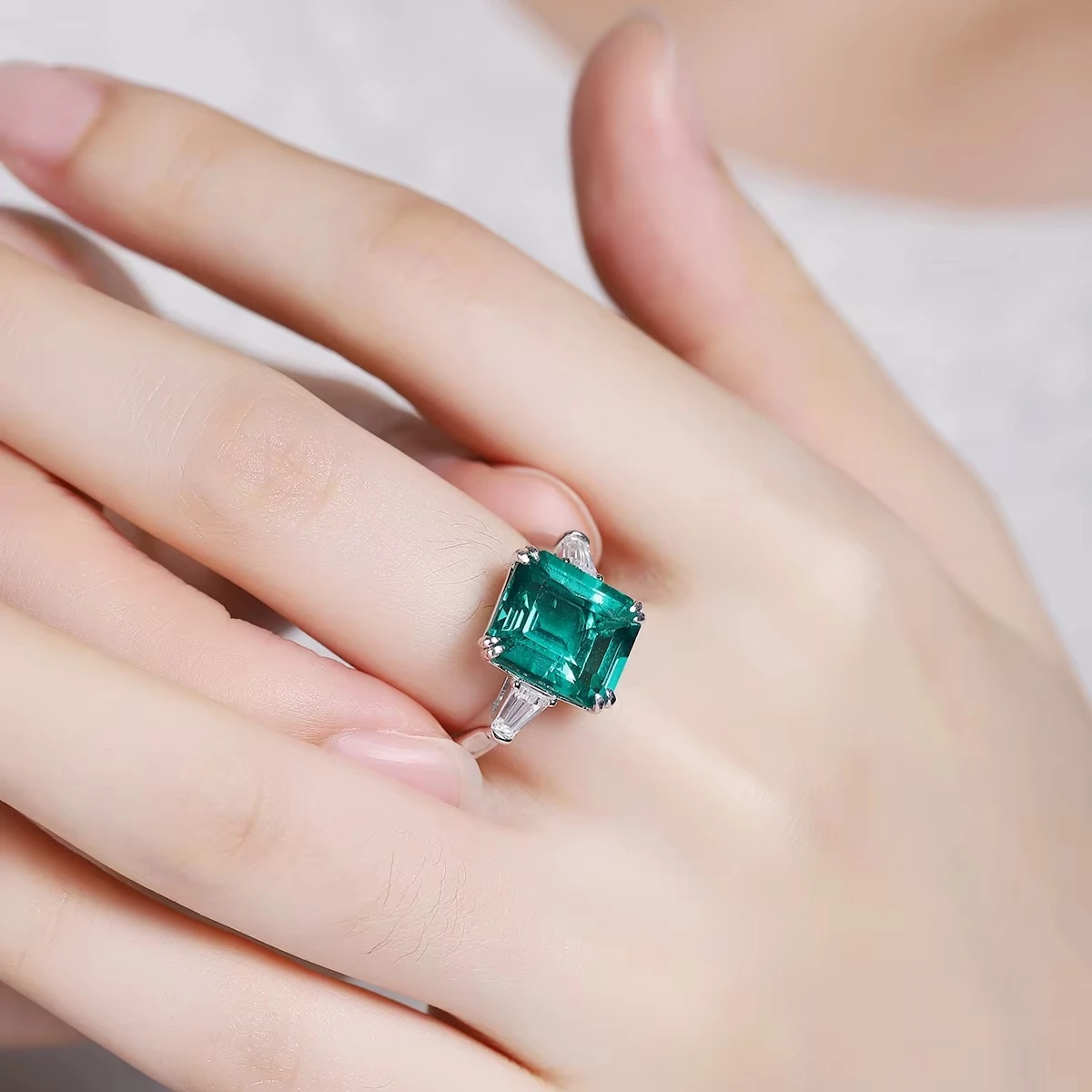 3 Stones Engagement Rings Silver 5CT 8 Carat Emerald Cut Three Stone Rings for Women Diamond Jewelry Vintage