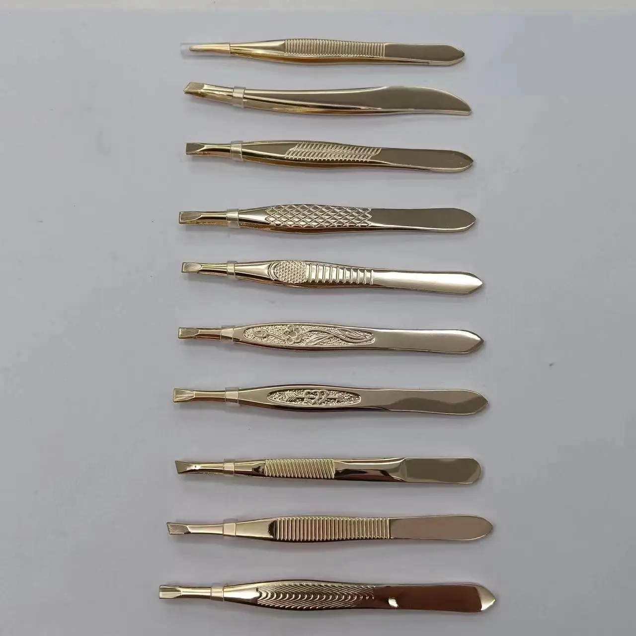 Factory Direct Selling Gold Silver Tweezers Elegant Design Household Makeup Cosmetic Tweezers