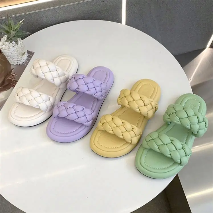 Wholesale New Solid Round Toe House Slippers Knitted Flat Vintage Slippers