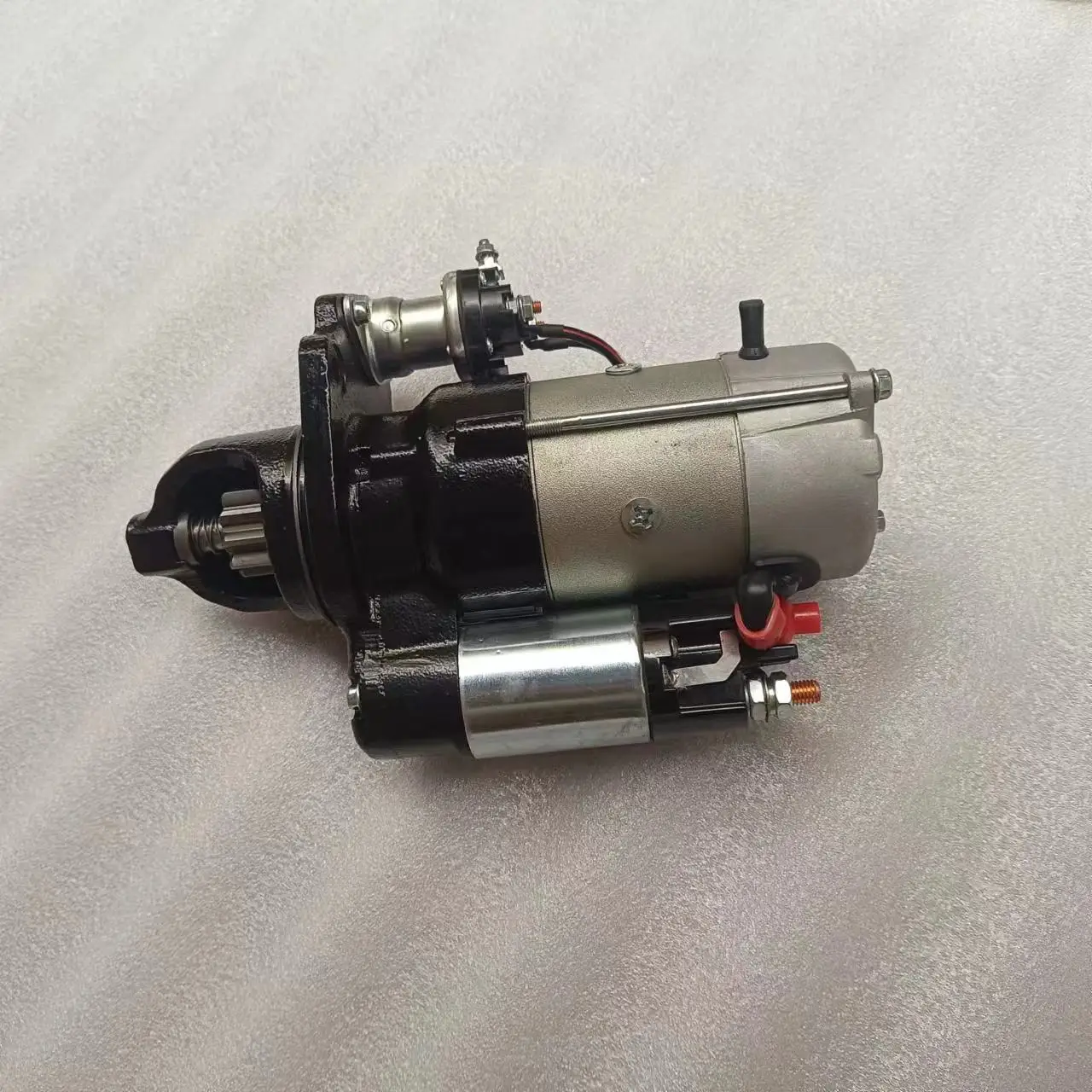 High Quality Bus Engine Parts Cum-mins Engne Starer ISBE ISDE Engine Starter Motor For Yutong