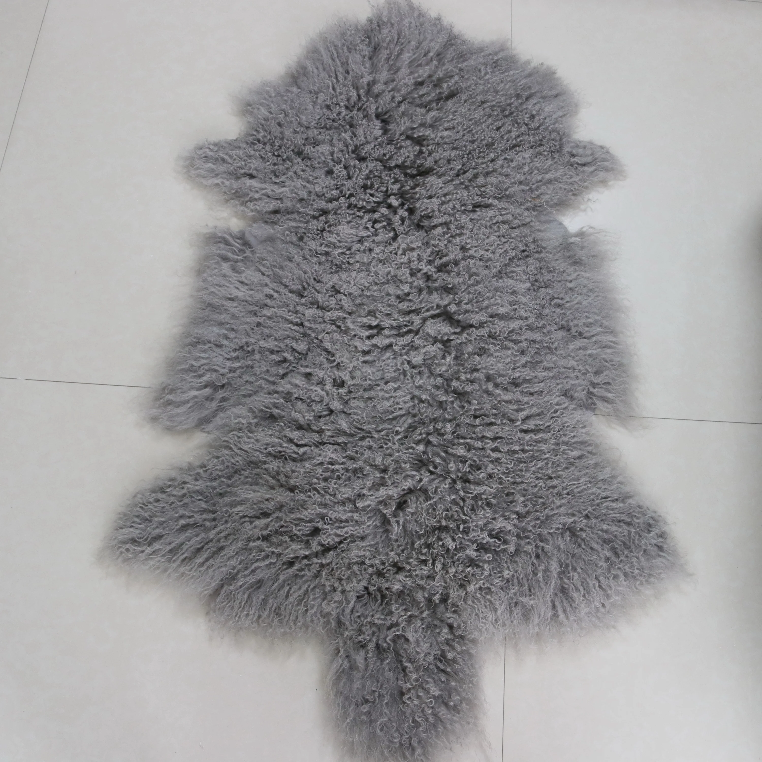 Genuine Mongolian sheep skin fur rug lamb wool skin hide luxury hairs for home decoration area carpet