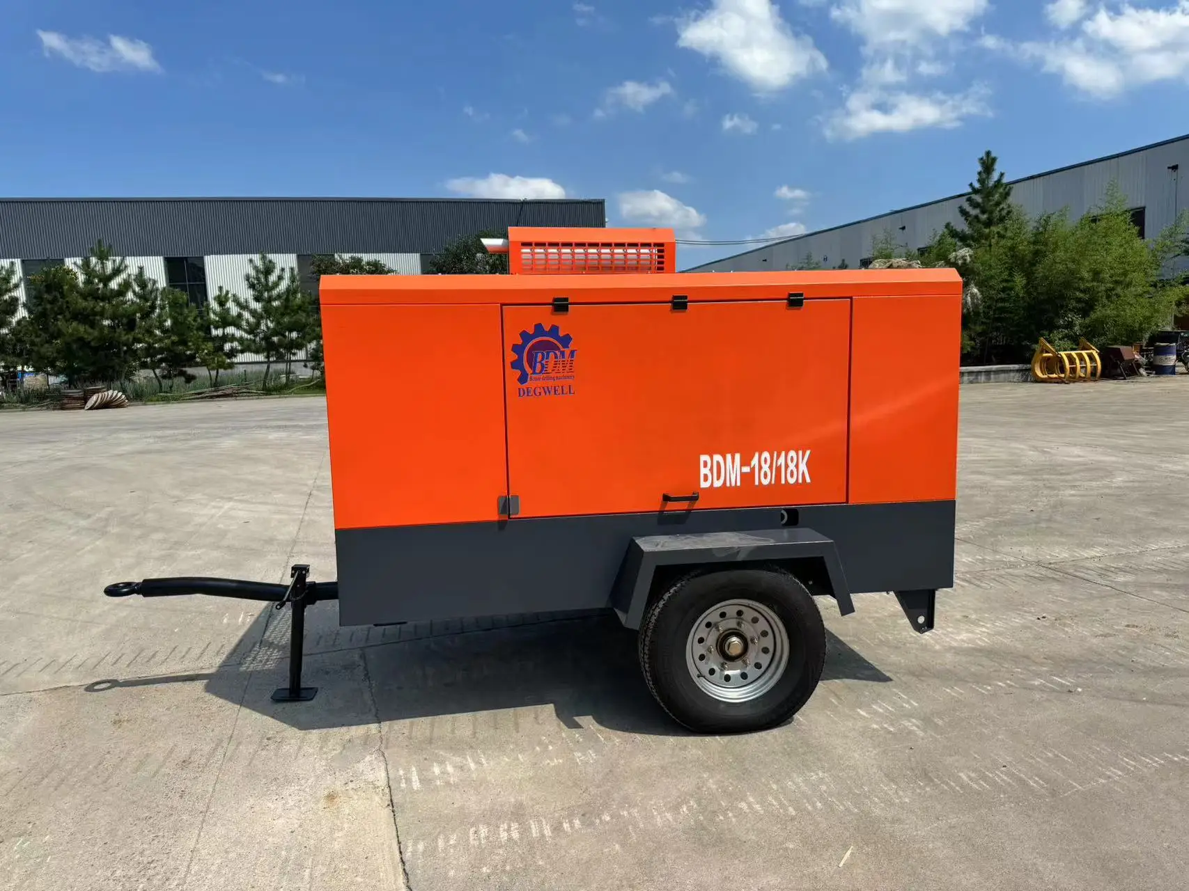 BDM-18/18  Mobile air compressor use for water well drilling rig 16bar 18bar 20bar diesel screw air compressor