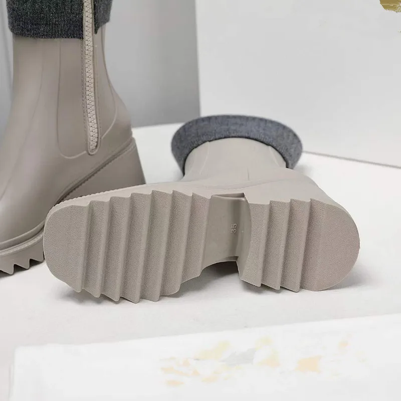 2022 Snow Boots Women Winter Shoes Casual Woman High Boots Black Red Soft Comfortable Female Footwear