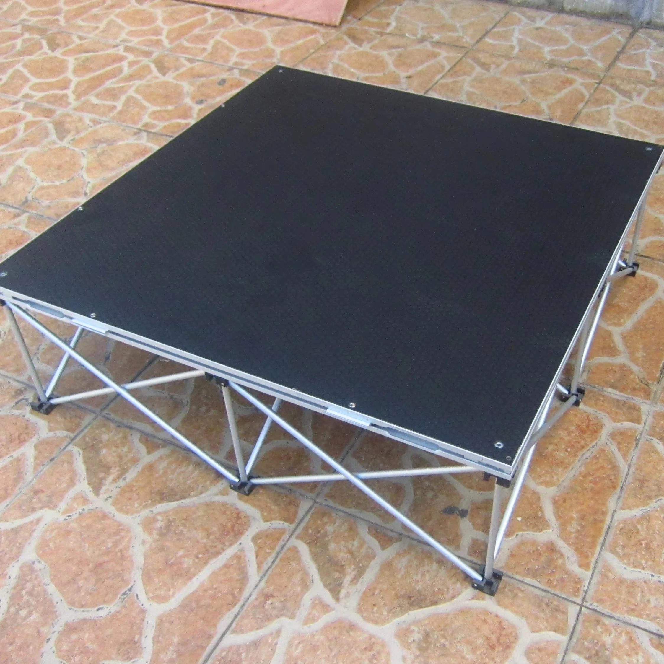 Lightweight Anti Slip Outdoor stage Platform Concert stage Podium For Events