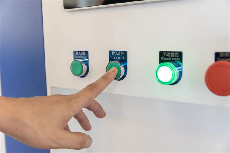 RAYMAX Hot sale 3015 metal fiber laser cutting machine lazer steel cut industrial machinery equipment