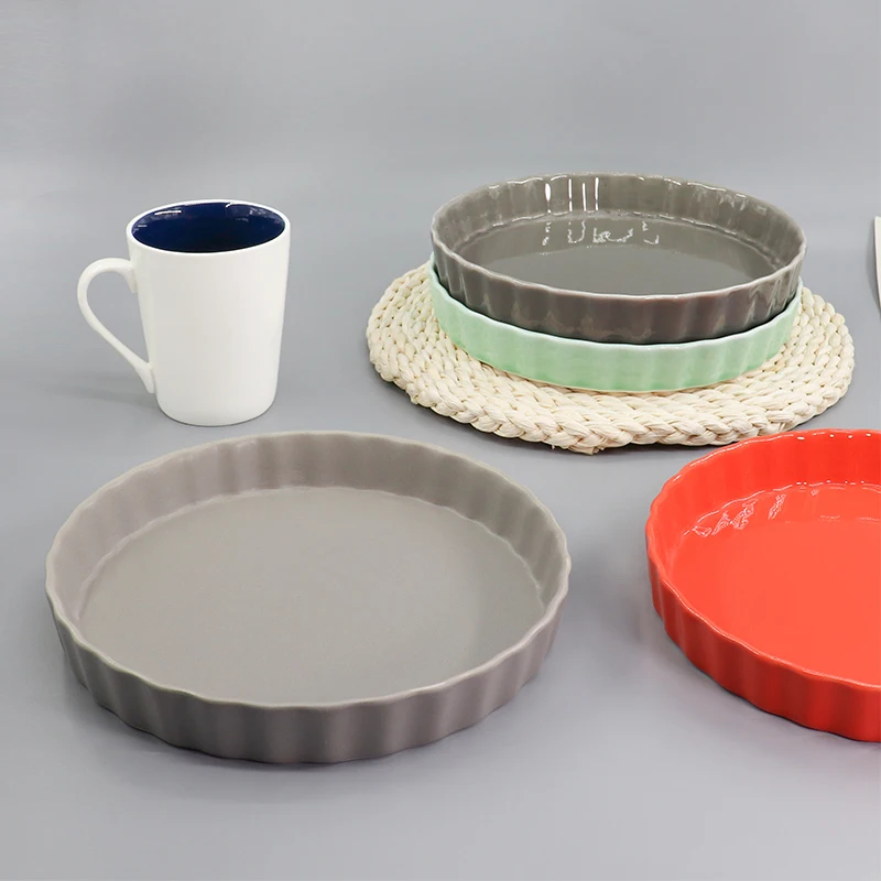 Custom 9 inch Round Ceramic Cake Baking Pie Plate Oven Safe Bakeware