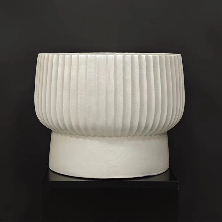 Factory wholesale simple stripe embossed outdoor indoor home decor plant pot fiber clay flowerpot for garden