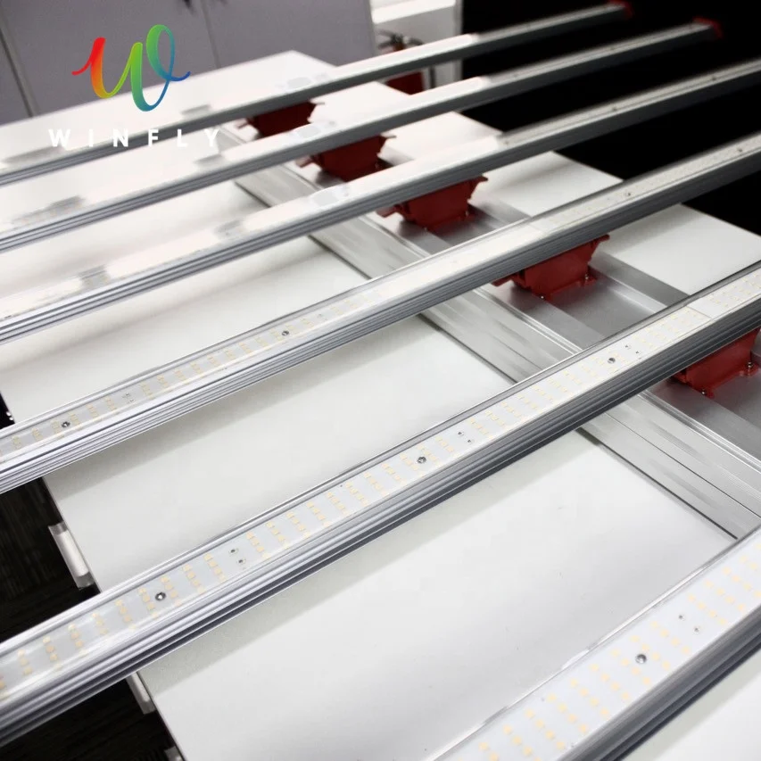 
Indoor Garden Smart Garden Organic Hydroponic Growing Systems LED Growing Light for Veg and Flower 