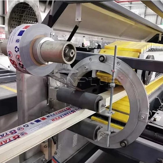 Automatic PVC Plastic Profile Extrusion Line/ Plastic Window Frame Making Machine