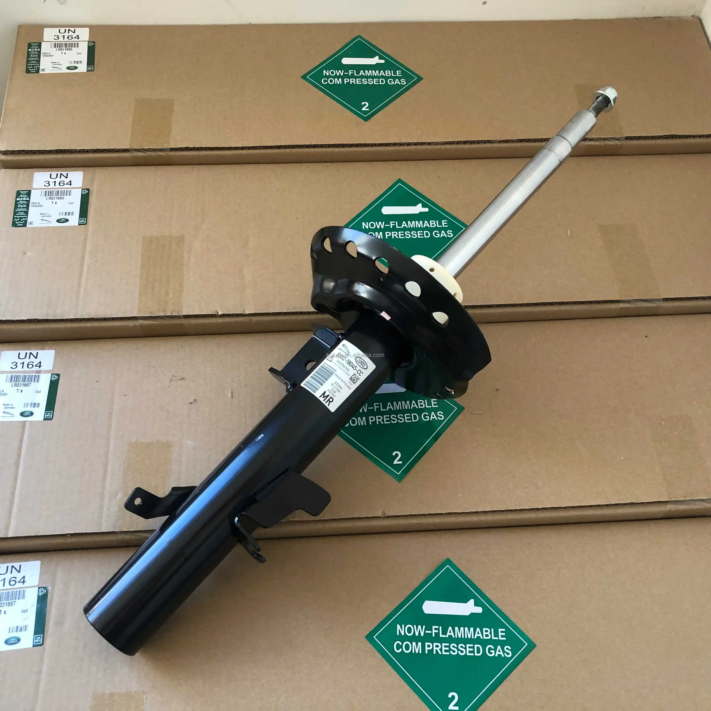 Auto Front Shock Absorber For Land Rover Freelander 2006--2014 LR031665 LR026068 LR001141