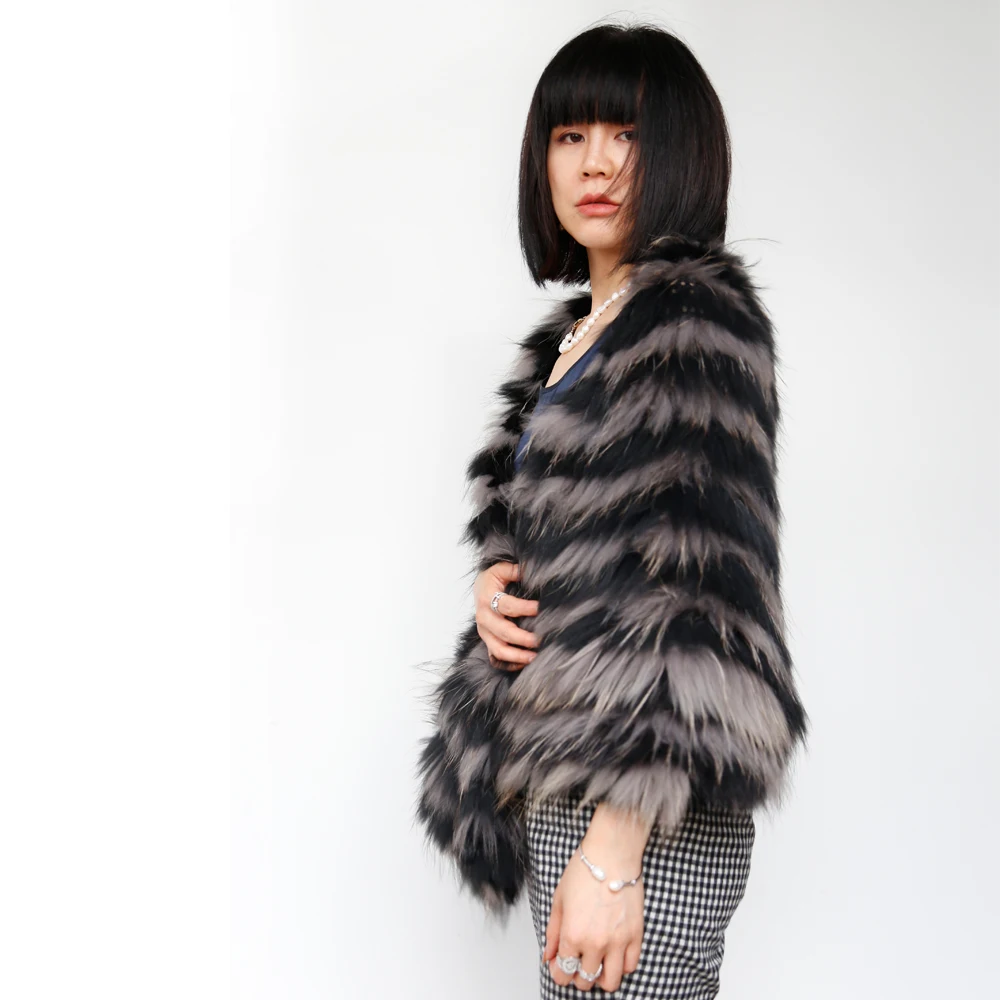 
New style comfortable luxury poncho scarf cape women winter raccoon fur shawl 
