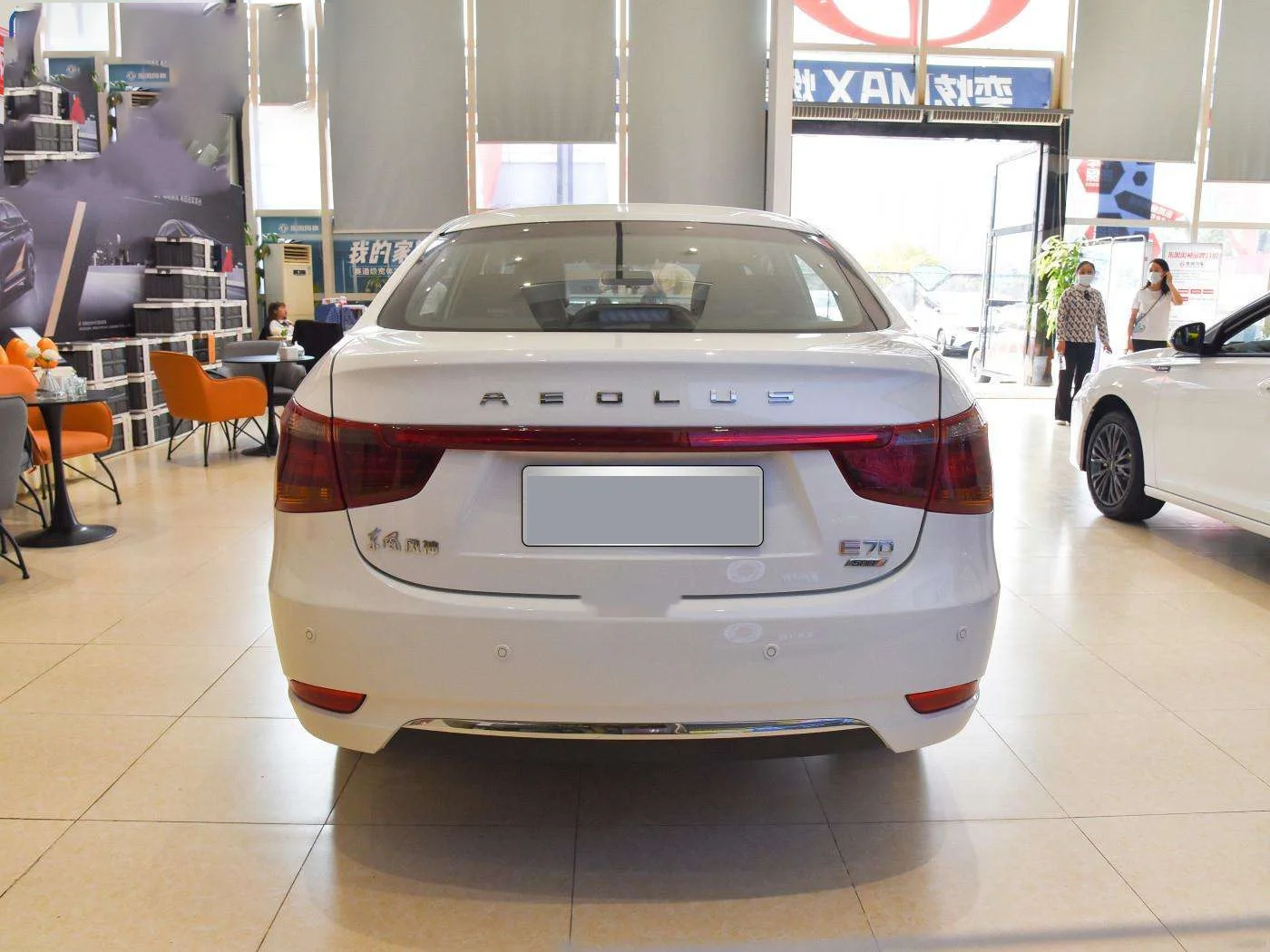 HOT DEAL USED Dongfeng aeolus E70 LEFT STEERING DRIVE CARS FOR SALE / 2022 CARS BEST SUPPLY MARKET