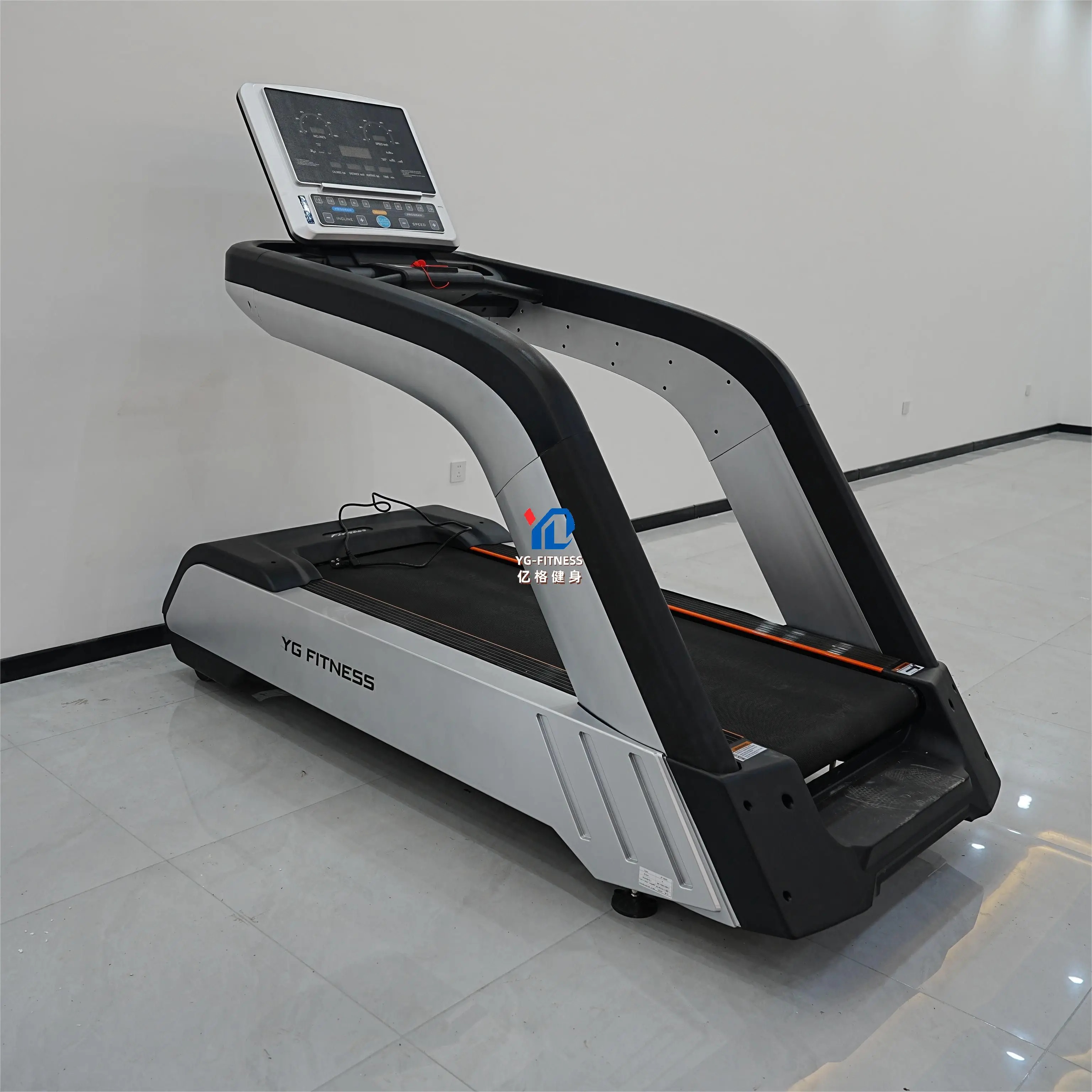 YG-T005 оптовая продажа высокое качество коммерческое оборудование для тренажерного зала тренажер умной беговой дорожки мощностью 7 л.с.