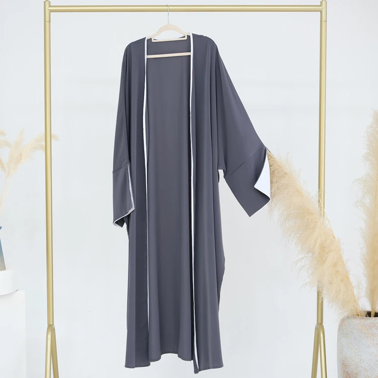 Big Batwing Open Abaya Kimono Dubai Luxury White Edge Muslim Cardigan Abayas Women Turkish hijab Dress Kaftan Islamic Clothing