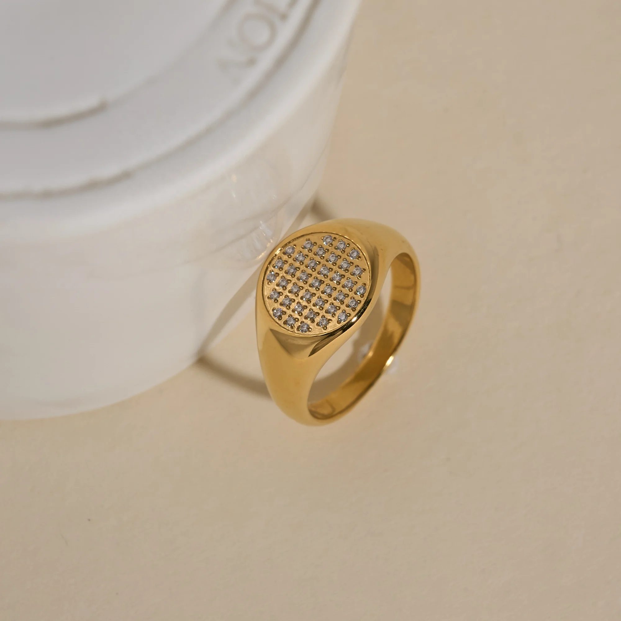 Dazan HOT New Ins Trendy 18k PVD Gold Plated Stainless Steel Minimalist CNC Star Zircon Emblem Disc Ring For Cowgirl Lady Gift