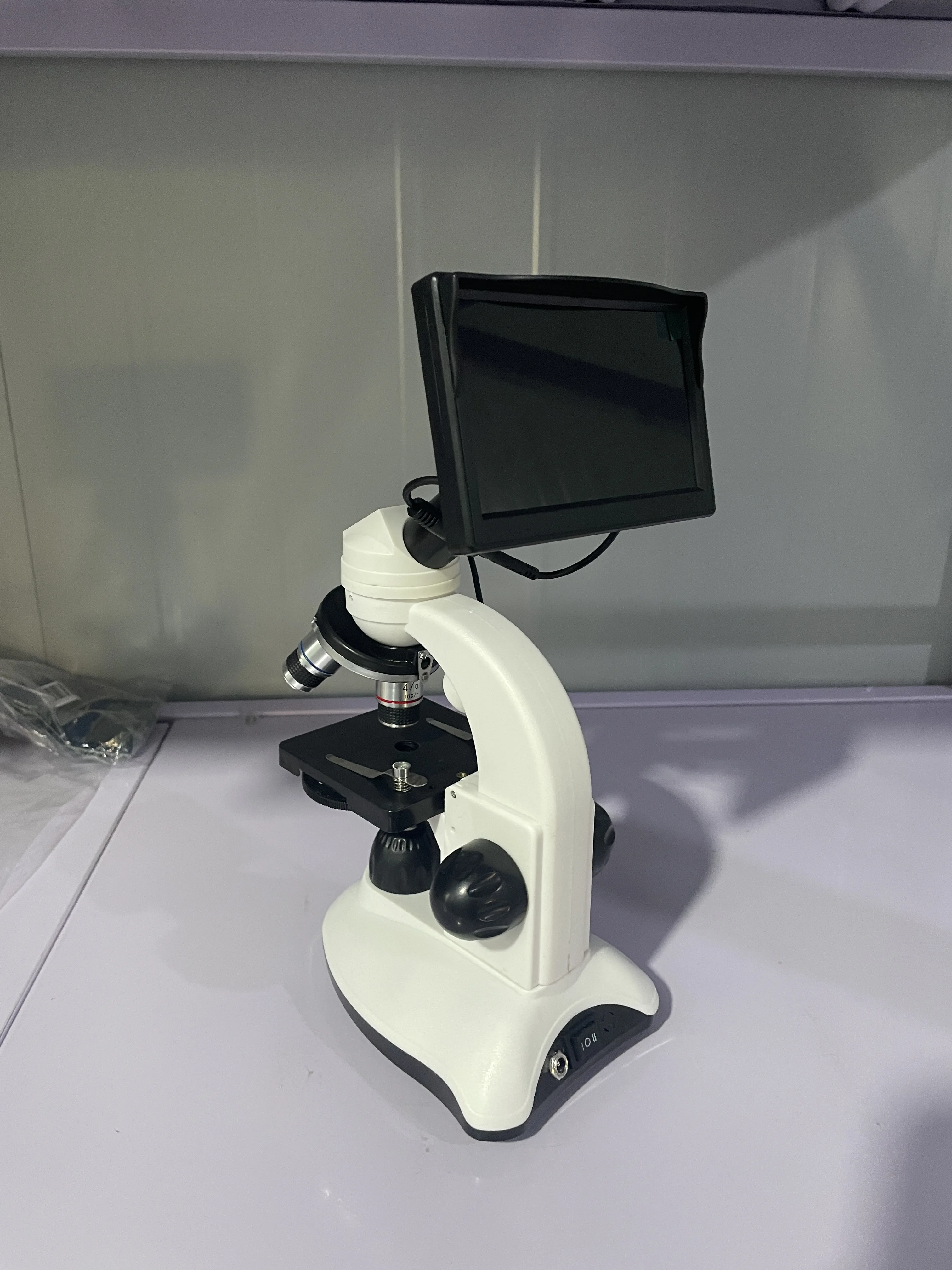 small portable microscope with 5inch screen for observing sperm or epithelial cells  animal&veterinary microscope