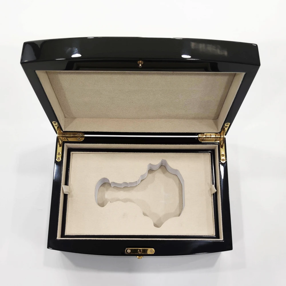 China professional factory hot sale best quality luxury glossy piano lacquer finished wood box for parfum packaging