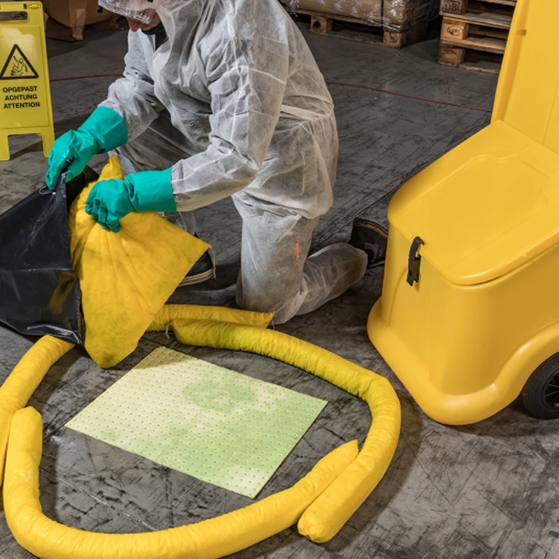 Pollution-free yellow color hazmat chemical spill absorbent pad