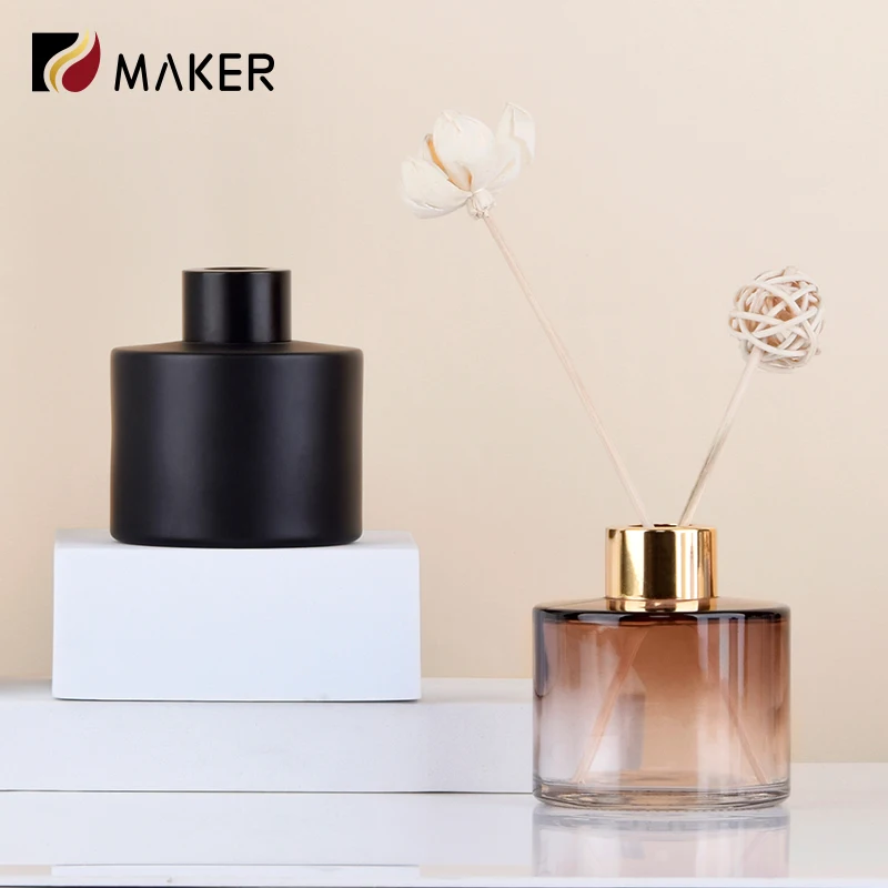Empty 100ml round reed diffuser aroma glass bottle wholesale simple blue gray black 150ml 200ml empty perfume diffuser bottle