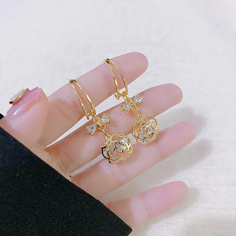 Hollow Stud Rose Crystal Earrings 2021 New Fashion Super Flash Advanced Atmospheric Bow Earrings