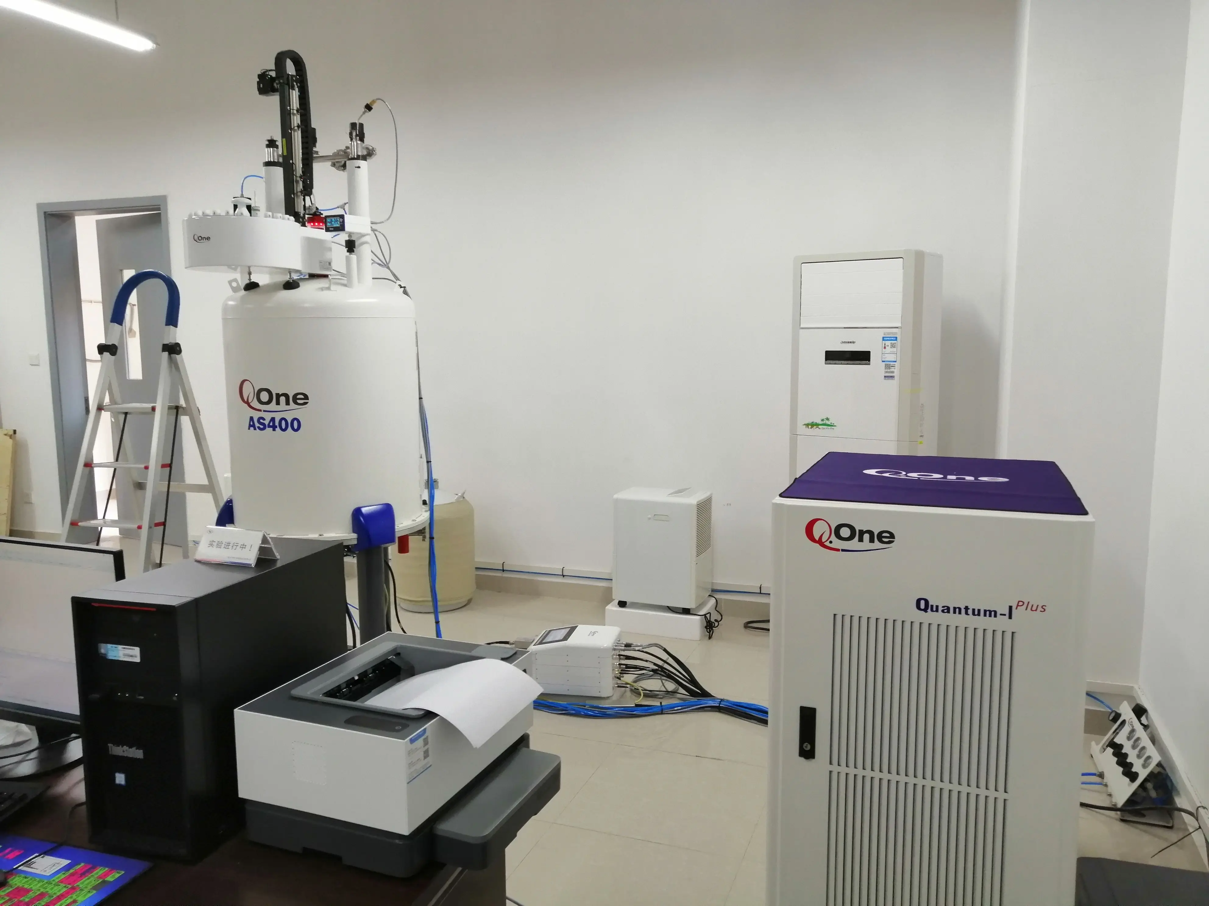 Chinese NMR spectrometers probes NMR system manufacturers solutions  400 MHz 600 MHz magnet  NMR spectrometers