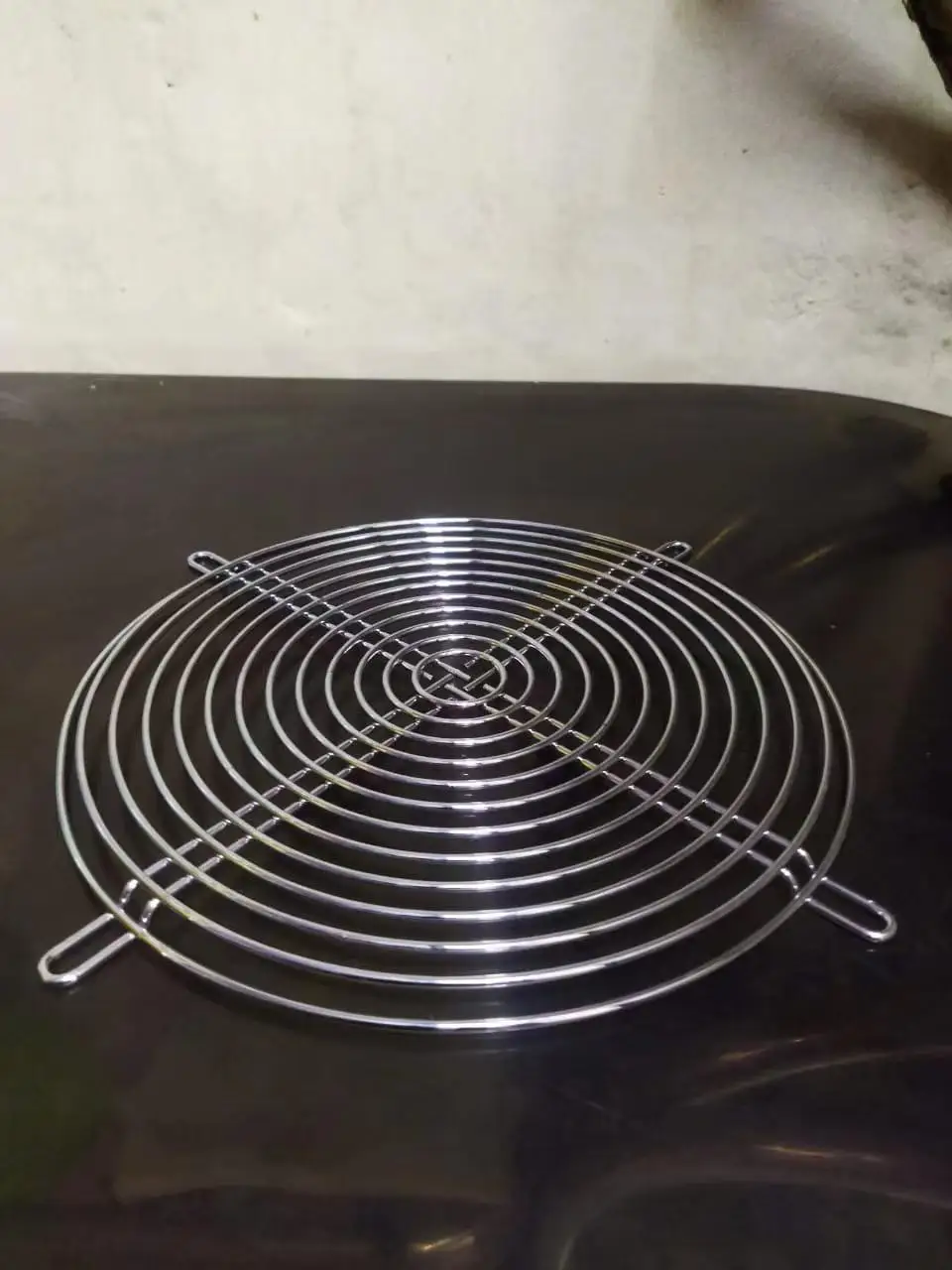 Manufacturing New Style Mechanical Round Wire Forming Machine for Small Fan Guard Bracket