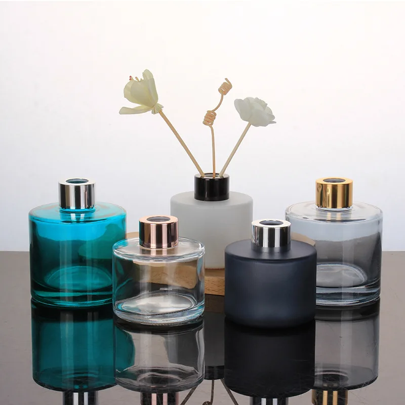 Sale 50ml 100ml 150ml Empty Clear Black White Blue Luxury Large 200ml Round Reed Diffuser Glass Bottles with Box