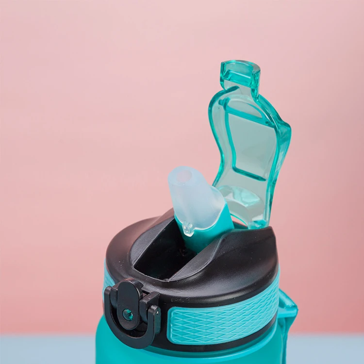 Wholesale Portable Food Grade Outdoor Sports Water Jug 32OZ 1000 ML Reusable Motivational Plastic Water Bottle With Time Marker