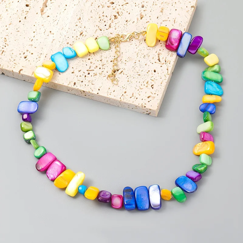 Ethnic Style Fresh Creative Irregular Geometric Resin Plastic Beaded Necklace Accessories