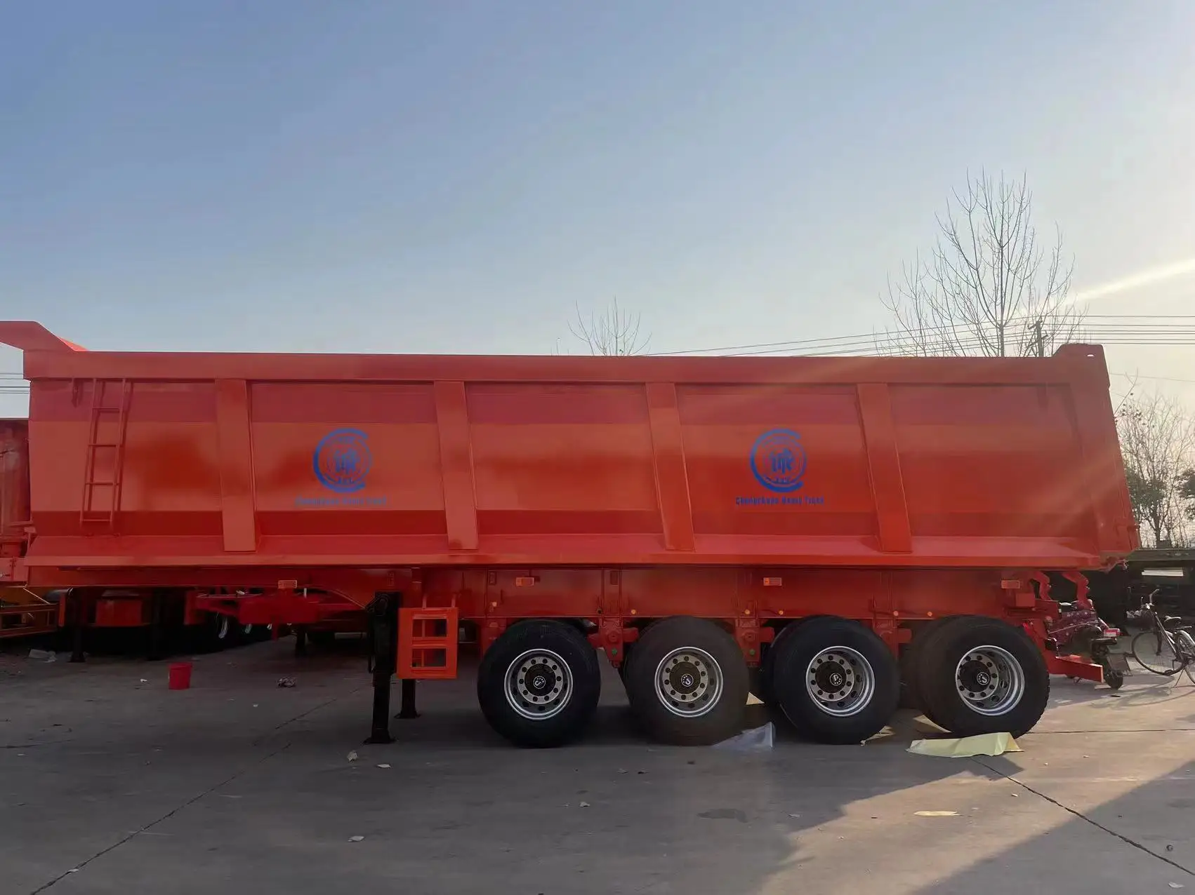 Brand New 3 Axles Dump Trailer 40tons 60tons U-type Dump Trailer Truck 4Axles Hydraulic System Trailers