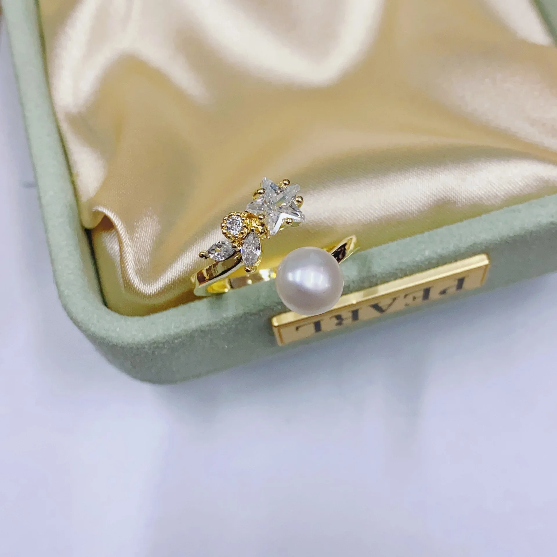 Elegant Design Crystal Star Freshwater Pearl Rings Hollow Lace Flower Real Pearl Ring For Women