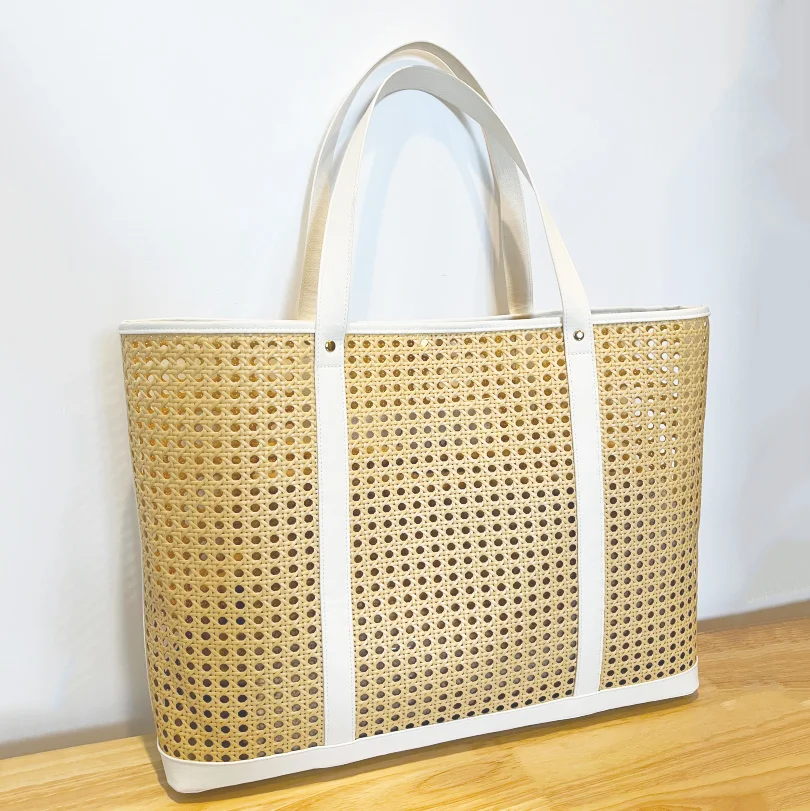 High Quality Handmade straw beach bags Summer Hollow Out Rattan Straw Handbag Women Beach Tote Bag