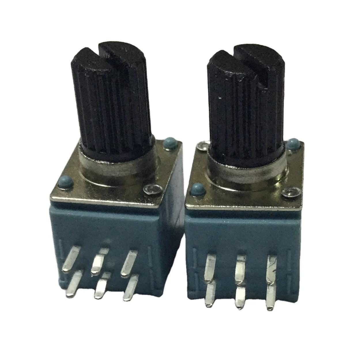 Сделано в Китае, потенциометр RV0971GS-F15