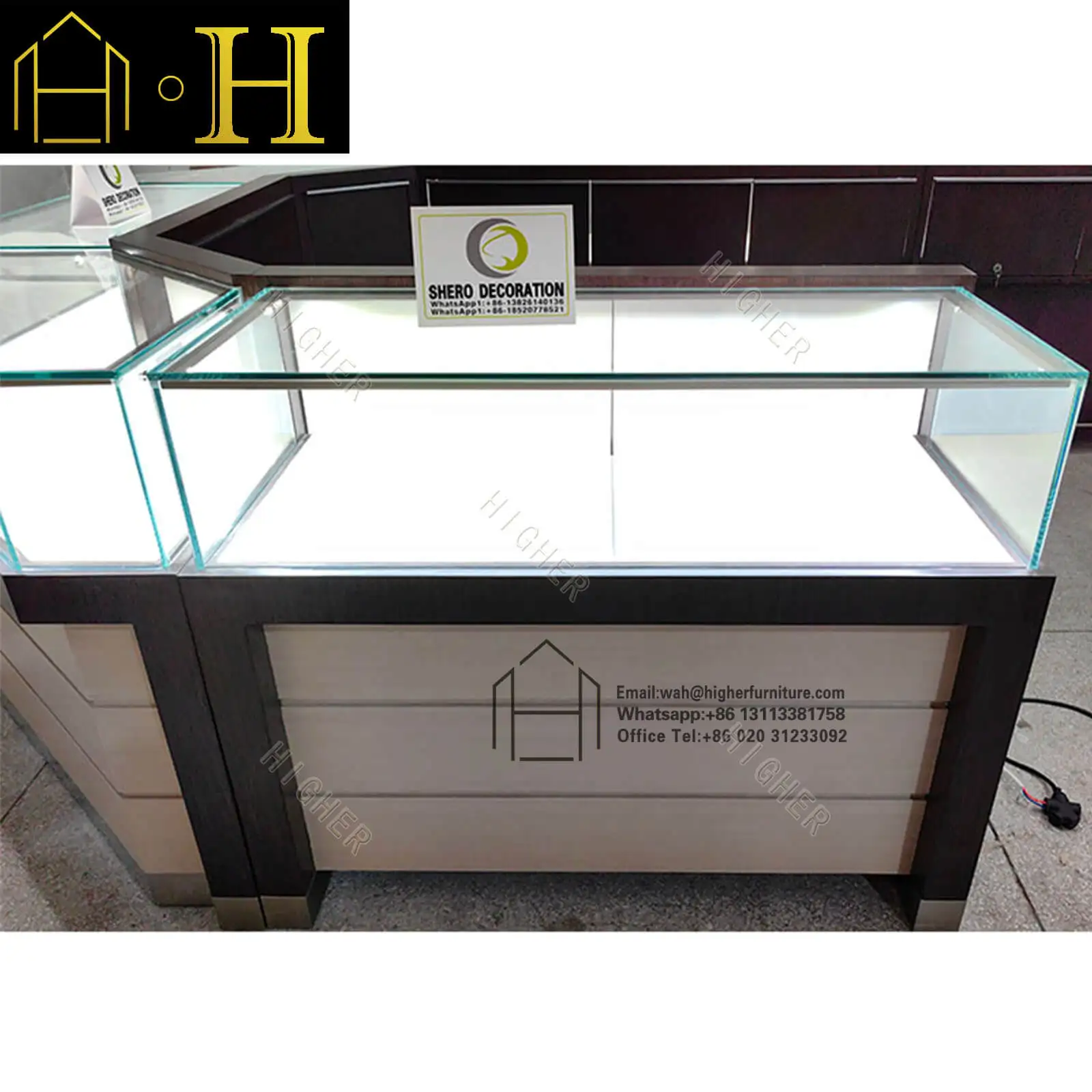 High End Jewelry Display Showcase Design Jewelry Store Furniture Round Glass Display Cabinet Customization