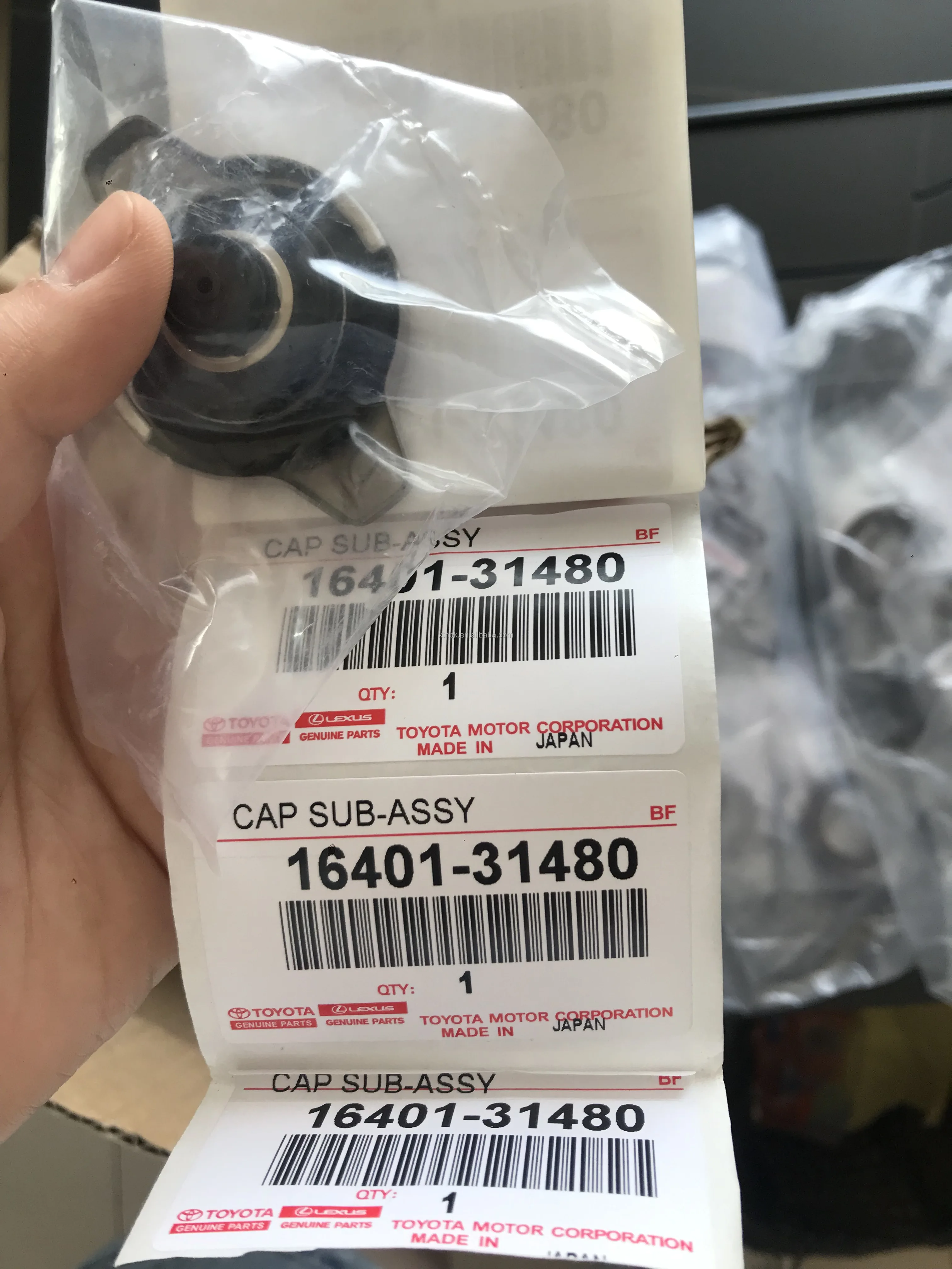 OEM Radiator Sub-Assembly with Seals 16401-31480 & 16401-36020 Japanese Car Models