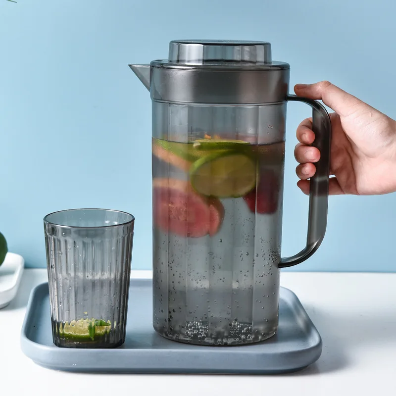 Sheng Bang Plastic Household Nordic Style High Temperature Resistance High Capacity Refrigerator Cold Kettle