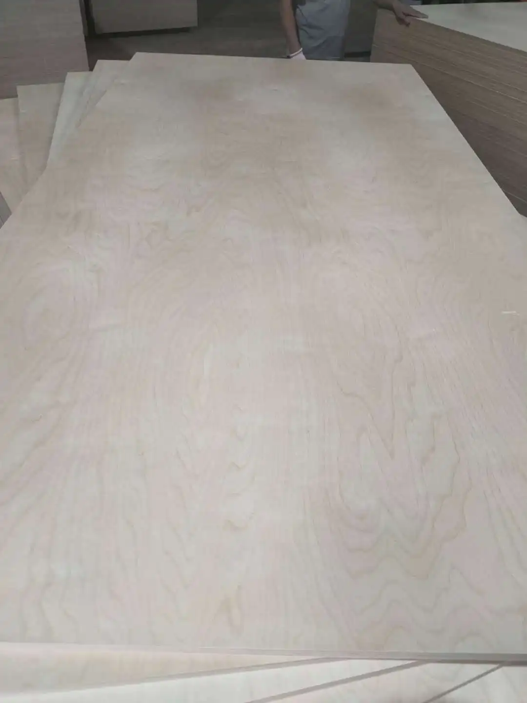 28mm okoume 19 Ply Hardwood Core Board Marine Shipping Container Flooring Plywood For sale