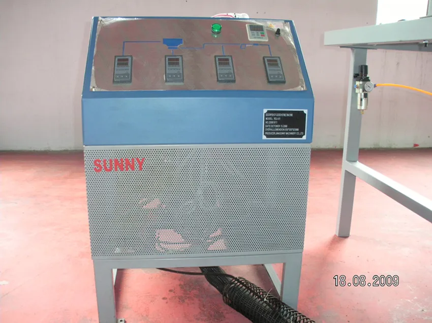 Automatic Hot Melt Extruder Butyl Rubber Sealing Coating Machine For Insulating Glass Hollow Glass Double Glazing Processing