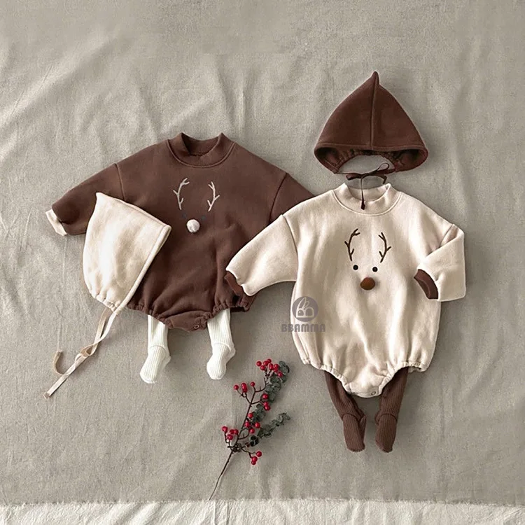 Baby warm jumpsuit with plush winter style for boys and girls, long sleeved romper for Christmas, crawling suit for babies, autu