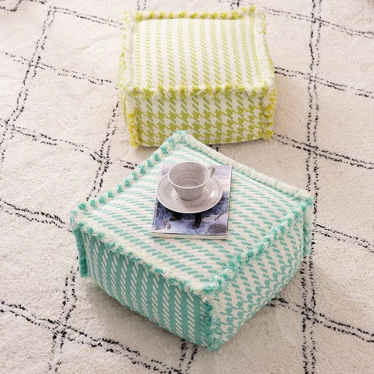 Hot selling farmhouse wholesale machine woven thick fabric living room sofa decor foot stool pouf for kids ottoman fatti a mano