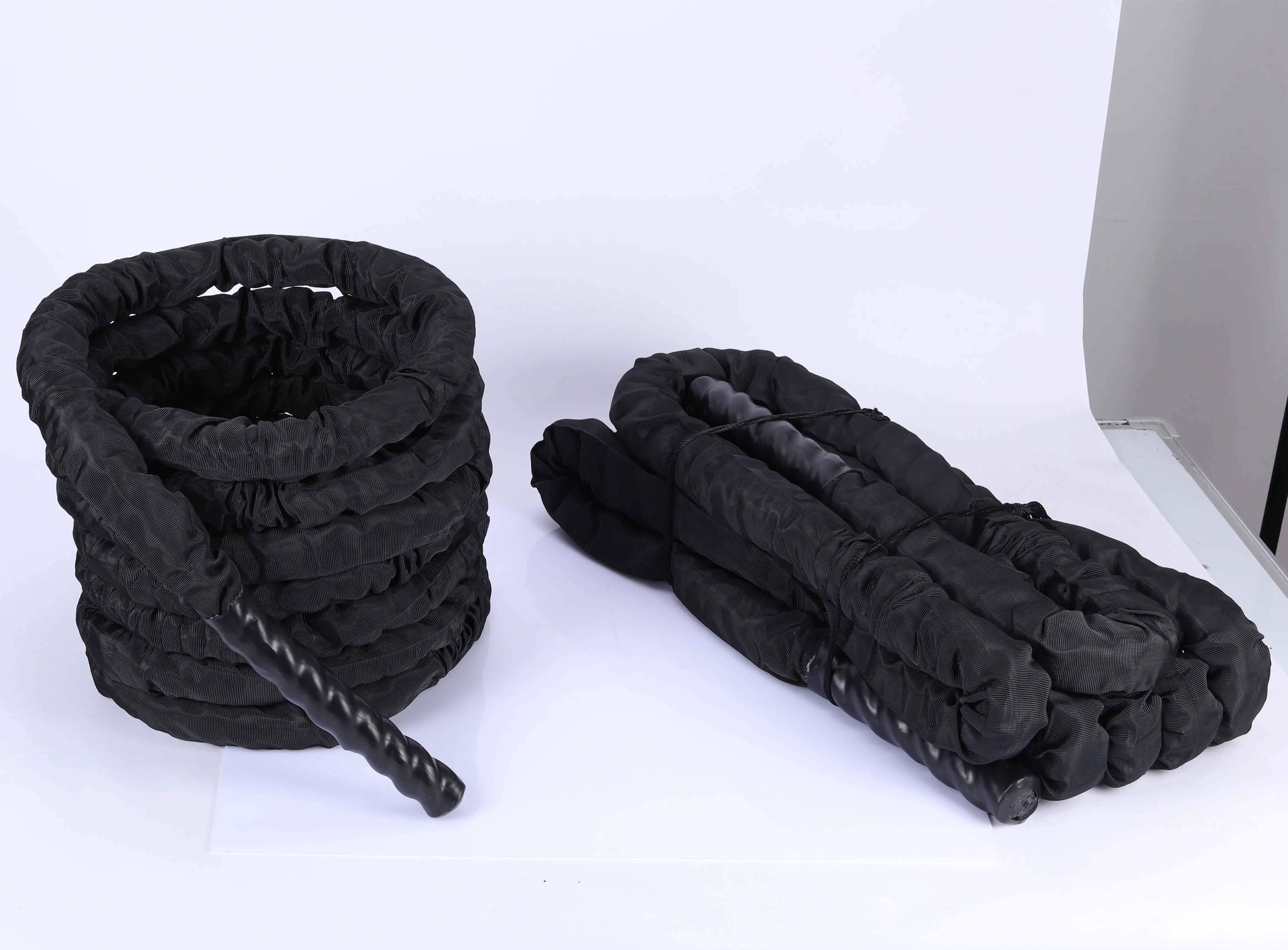 Undulation 2.5' Black Gym Heavy Battle Rope with Sleeve for sale 9m exercise rope for gym training