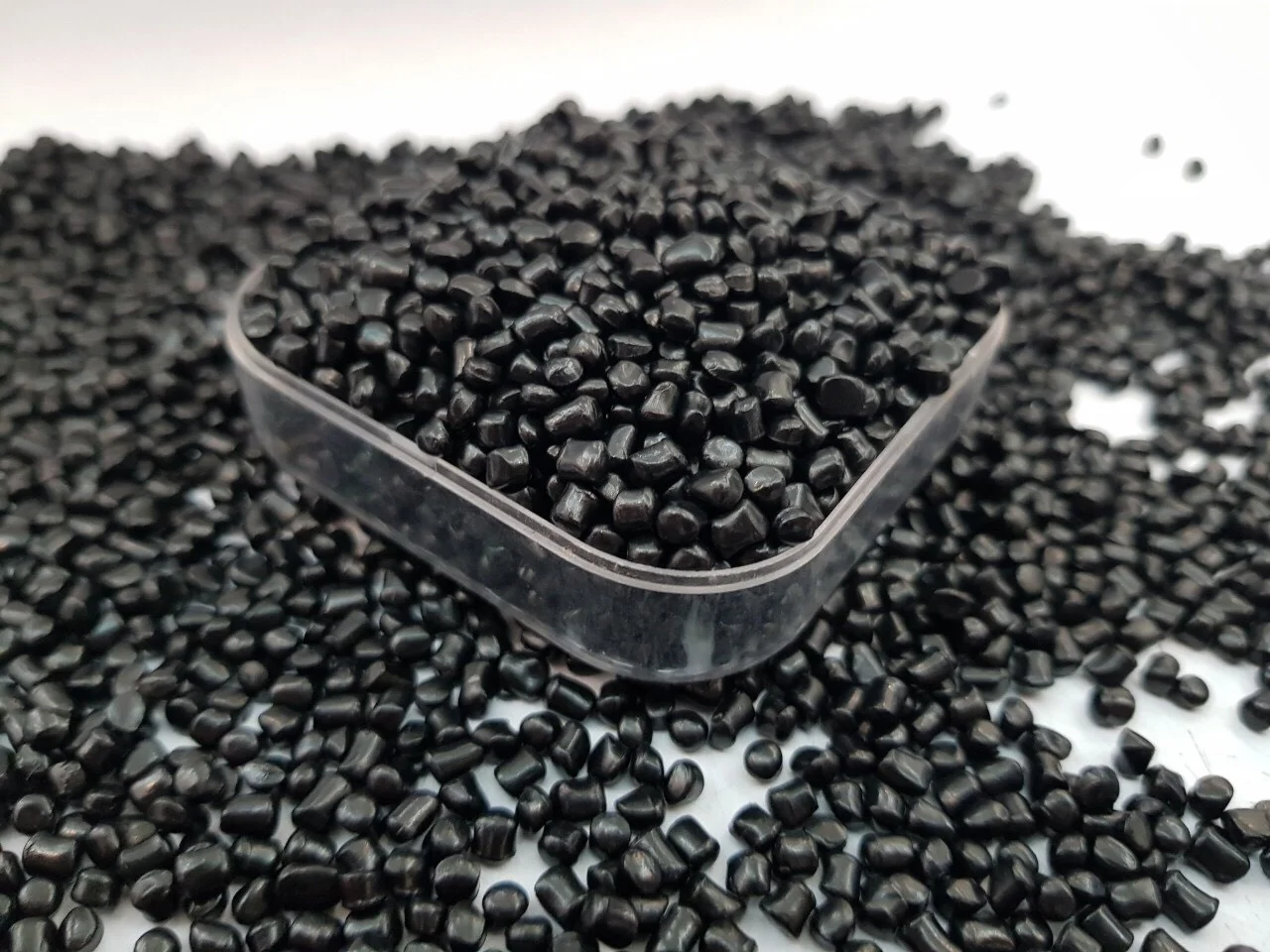 Wholesale factory supply  30%  Black Masterbatch different color masterbatch
