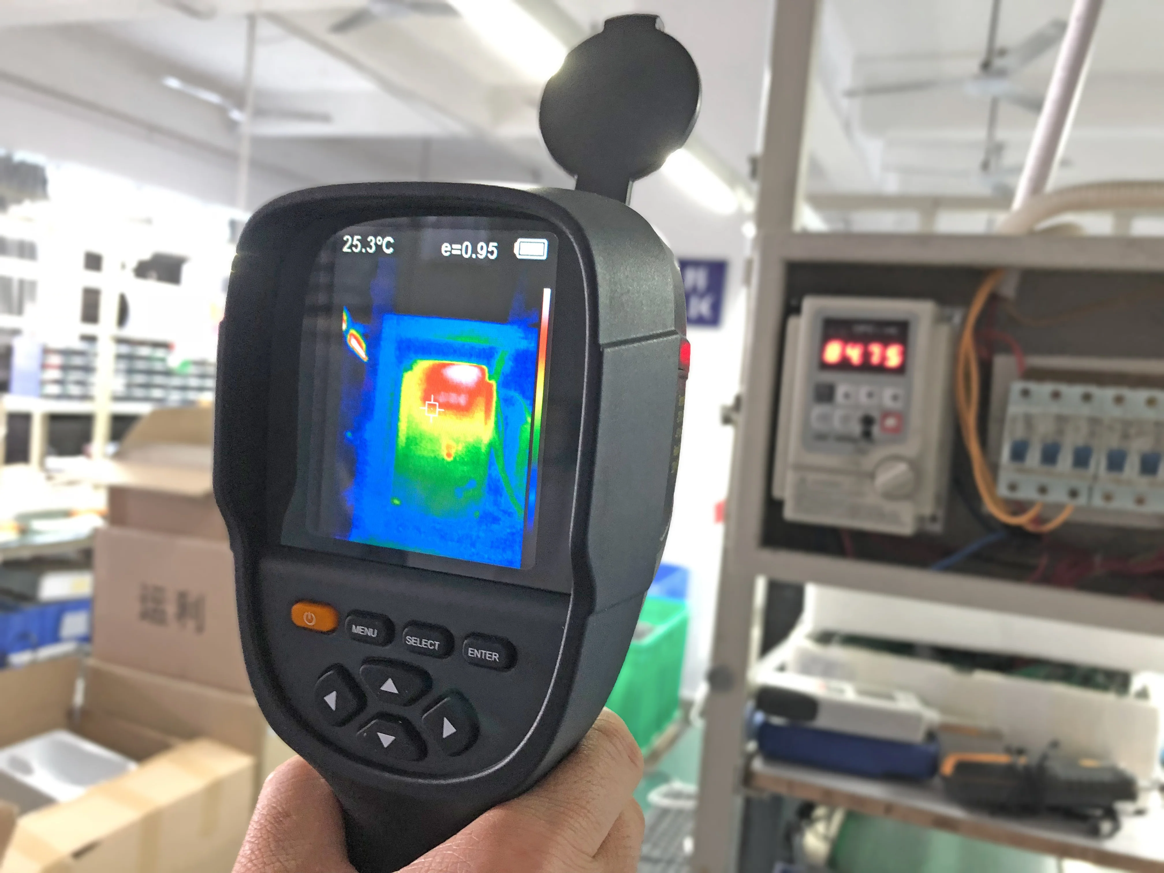 Ht-18+ China Supplier Cooled Thermal Imaging Handheld Infrared Products Customized Infrared Thermal Imaging Camera