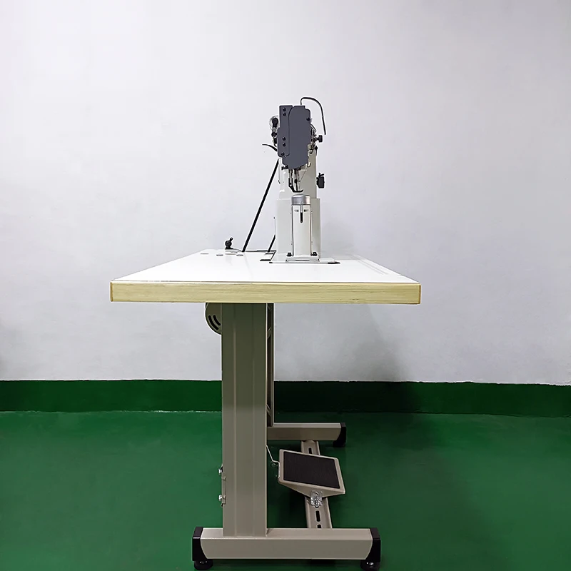 Industrial Walking Foot Single Lockstitch Needle Shoes Leather High Post Bed Sewing Machine Price With Table