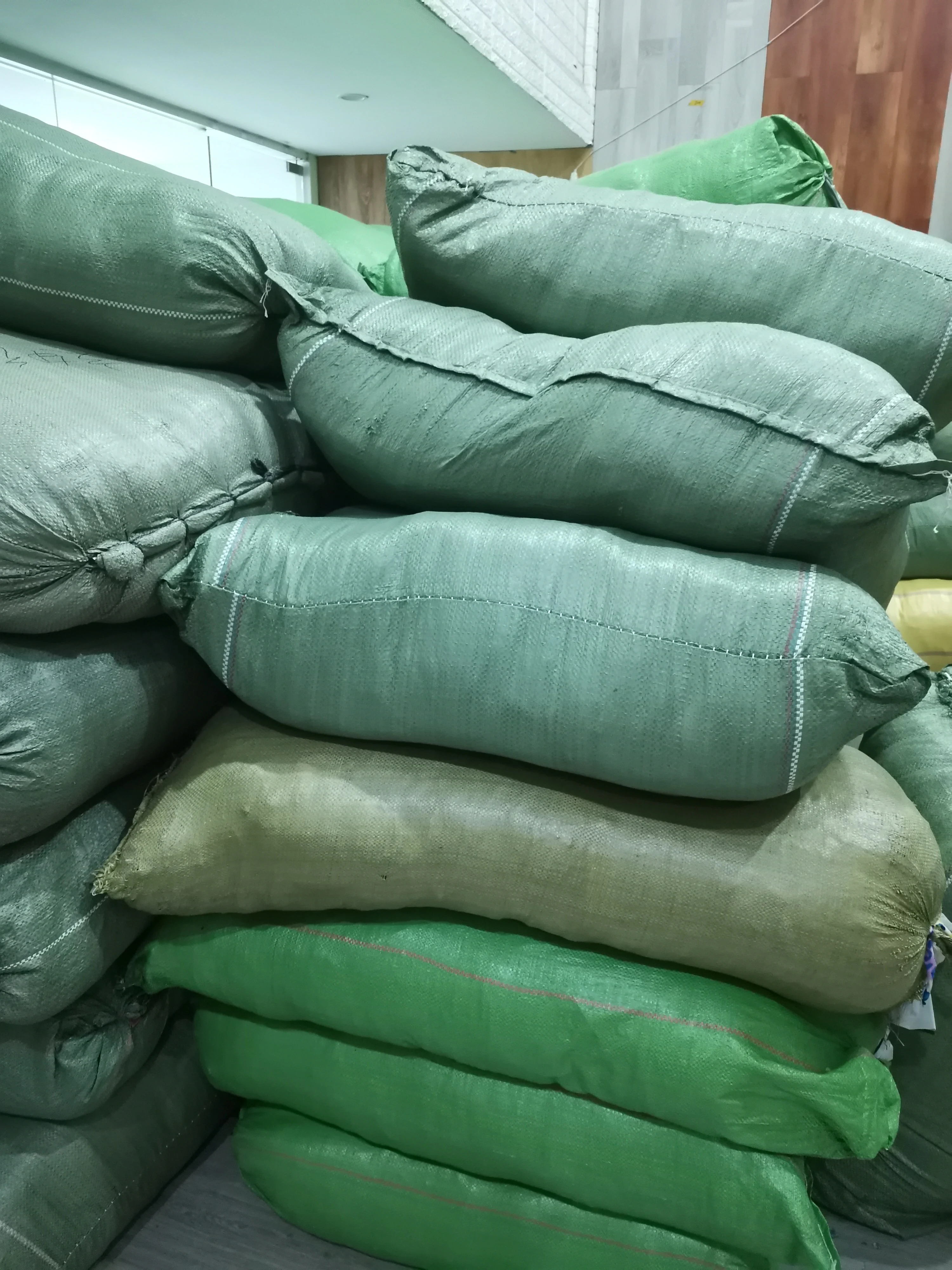 Used Clothes Wholesale Super Discount Factory Mixed Used Clothing Bale Usa Brand Second Hand Clothes Bales