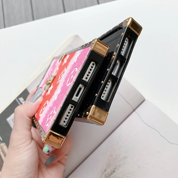 Brand Logo Wholesale Design Luxury Leather Square Mobile Phone Case Back Cover For 12 11 Pro Max Mini XR XS X 8 7 with Strap