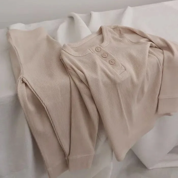 Spring Cotton Children Clothing for Boys and Girls with Solid Long Sleeved Top + Pants Two Piece Home Furnishing Babys Set